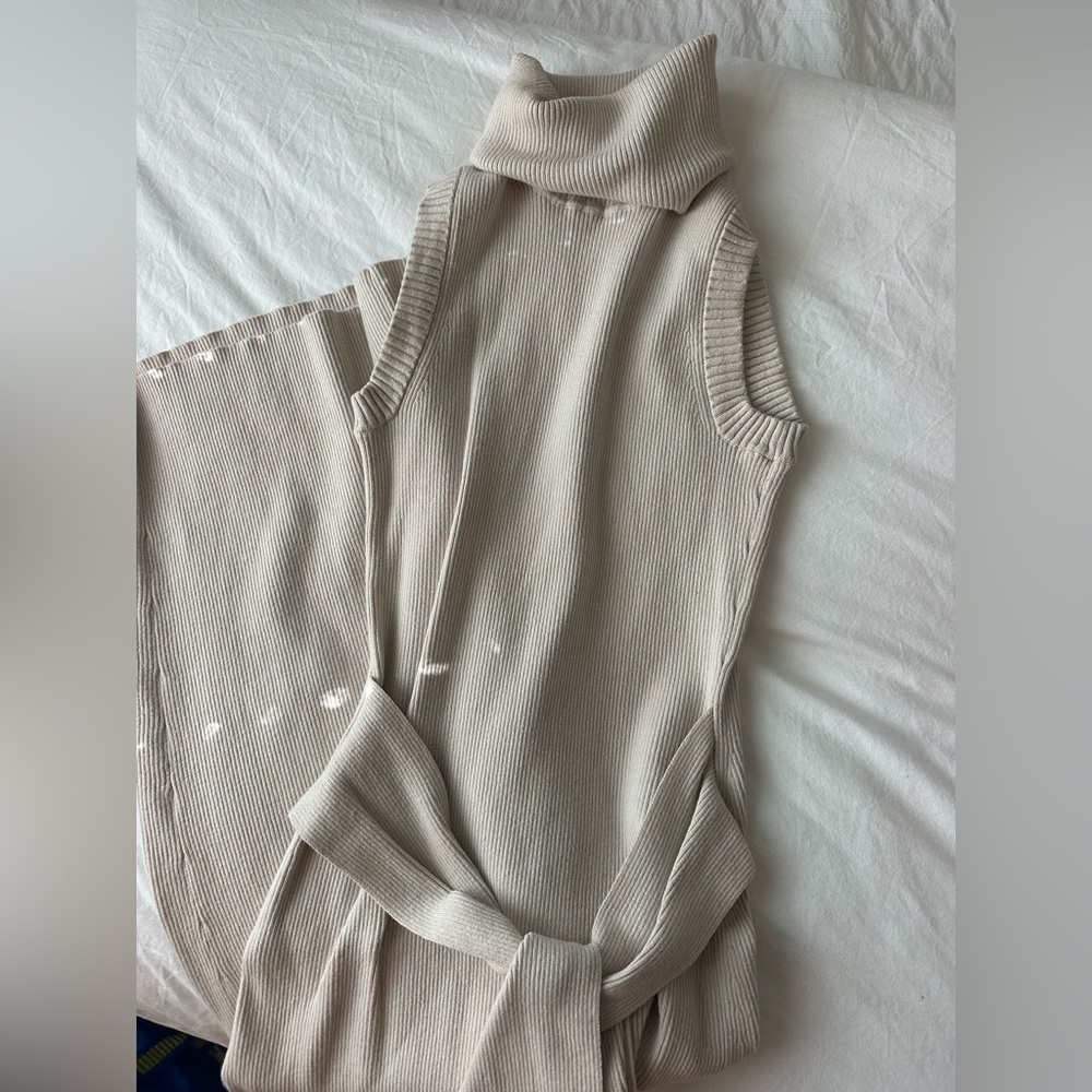 Toccin turtleneck sleeveless midi sweater dress cream/ivory